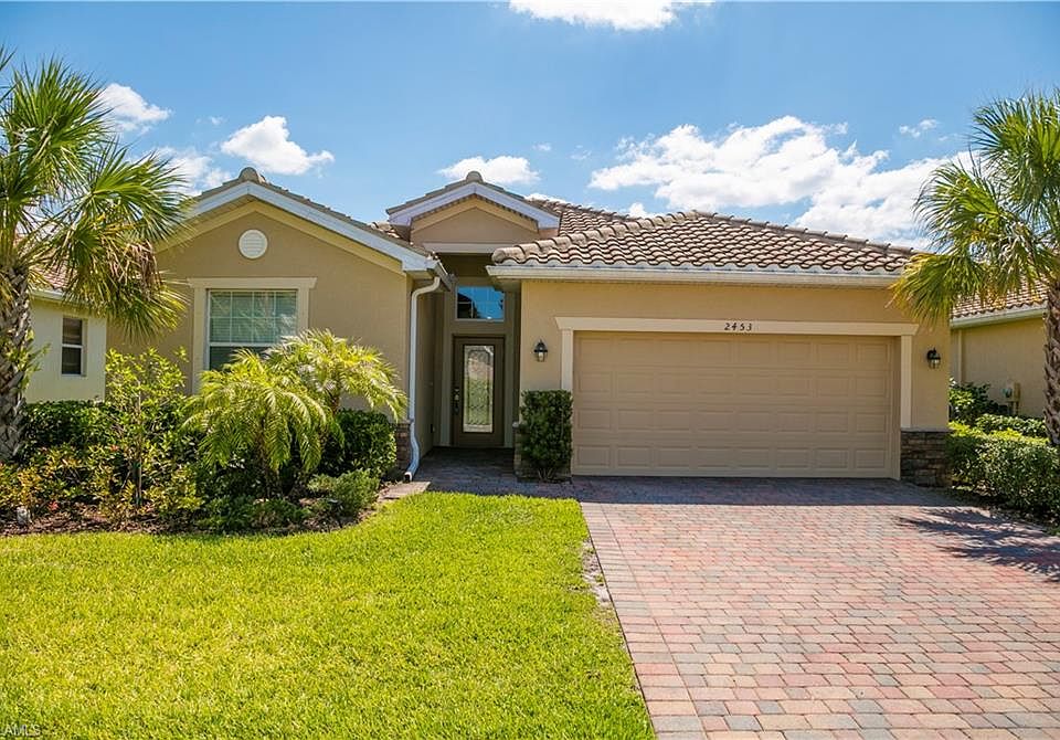 1st image of 2453 Heydon Cir E
