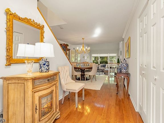 3rd image of 22 Nottingham Ct