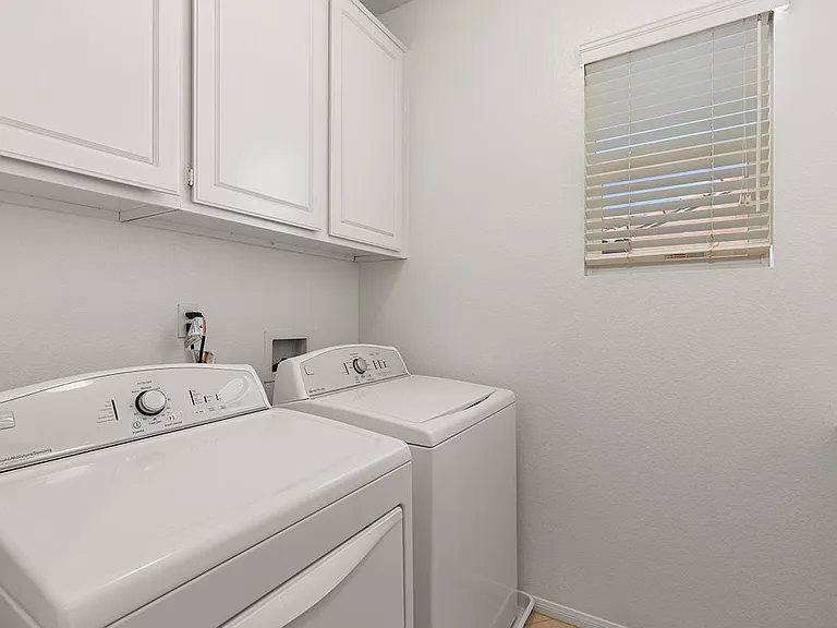 13581 Dogwood Way — Photo 36