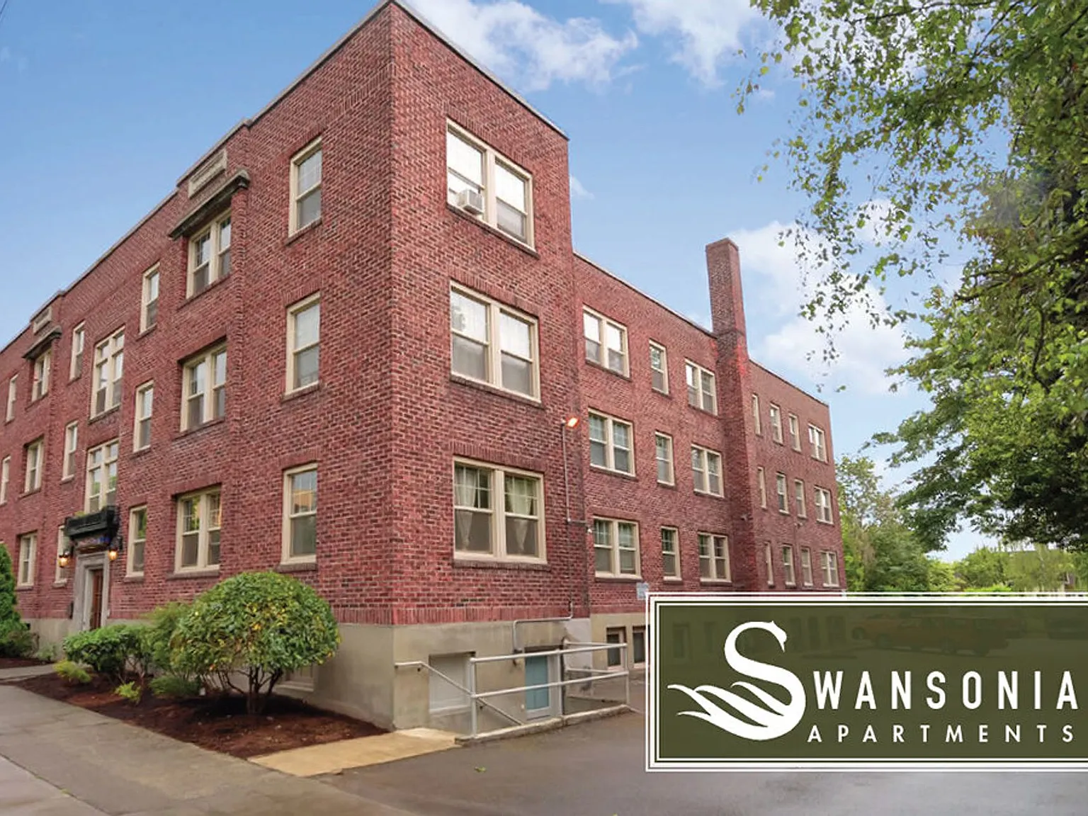Swansonia Apartments — Photo 1