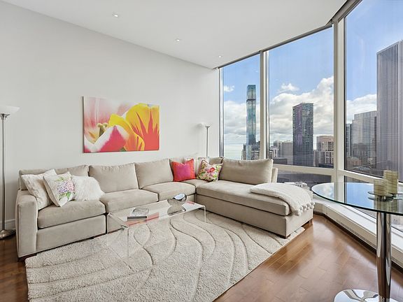 5th image of 401 N Wabash Ave Unit 40L