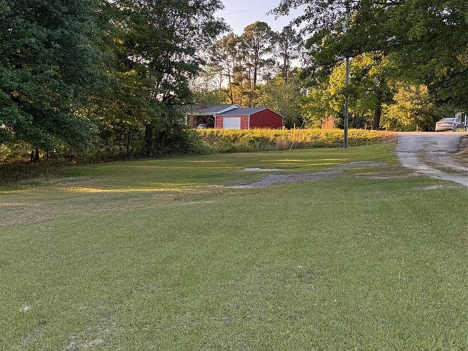 2nd image of 412 Evans Mill Rd