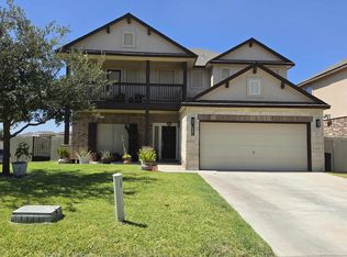 302 Date Palm Dr, Laredo, TX 78045