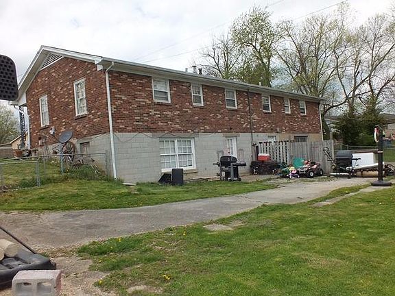 2nd image of 310 Locust Hts #312