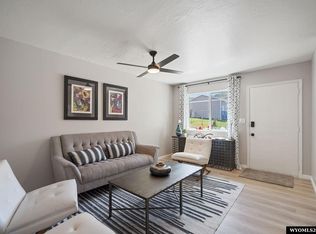 130 Hunt Ave, Evanston, WY 82930