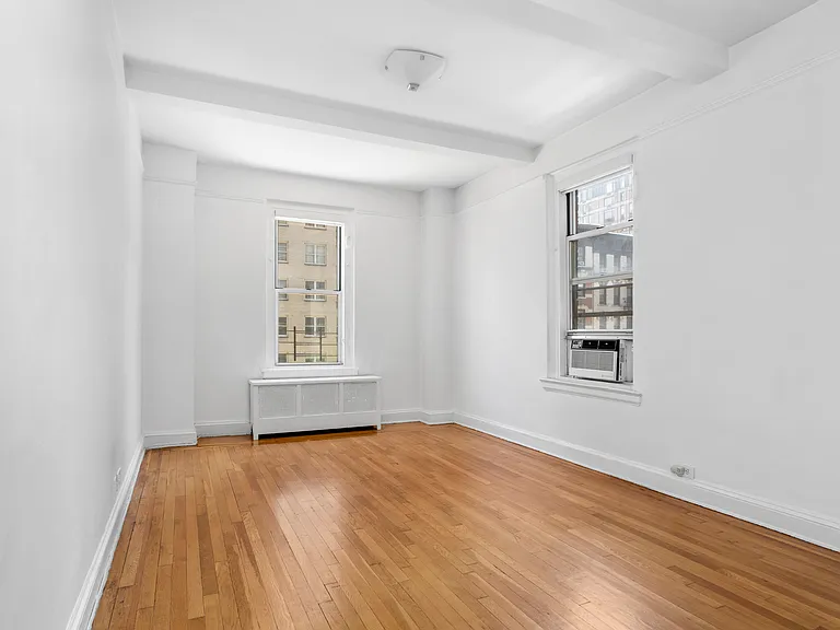 1235 Park Ave #2A — Photo 6