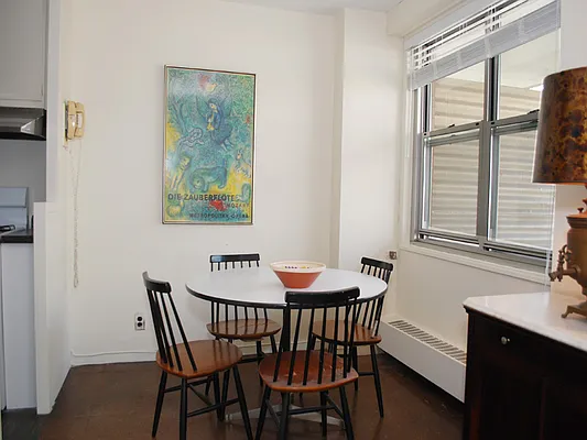 Sold by Sotheby's International Realty | media 9