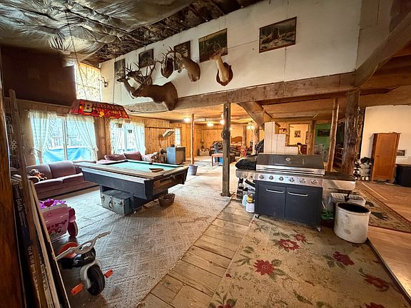 5th image of 262 Hiwassee Rd