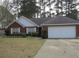 211 W Roxbury Rd, Dothan, AL 36305