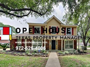 16839 Country Bridge Rd, Houston, TX 77095