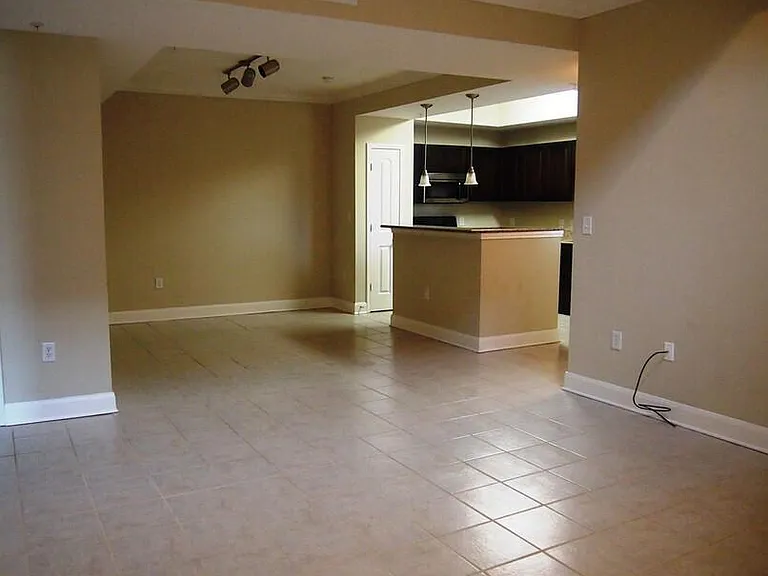 3515 Arista Blvd — Photo 5