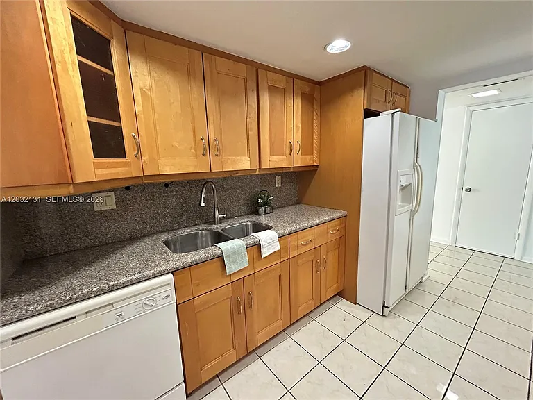9780 SW 92nd Ter #0 — Photo 21