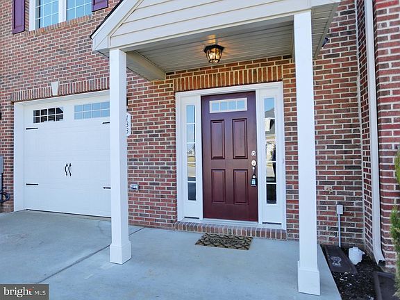 2nd image of 133 Wheatfield Dr