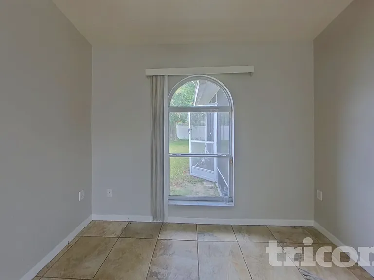 400 Cocoa Ct — Photo 5