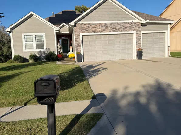 12104 E 68th St, Kansas City, MO 64133