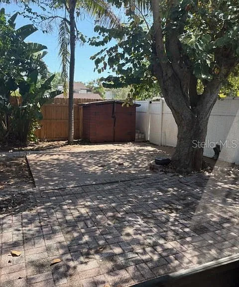 2037 Sunset Grove Ln — Photo 17