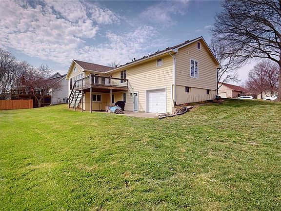 4th image of 105 Toucan St