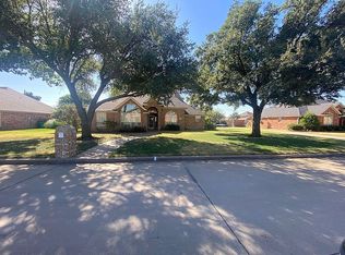 1104 Dove Ln, Burkburnett, TX 76354