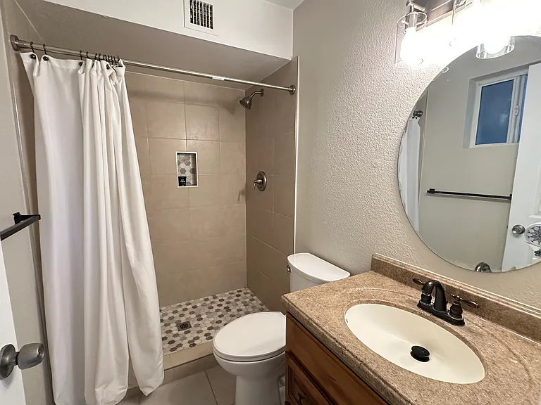 2802 E Dahlia Dr — Photo 14