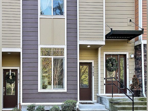 2nd image of 2165 NW Talus Dr