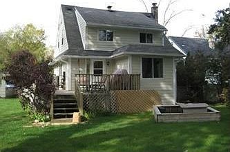 1st image of 12712 N Shoreland Pkwy