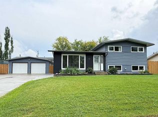 4104 W 52nd St, Athabasca, AB T9S1J1