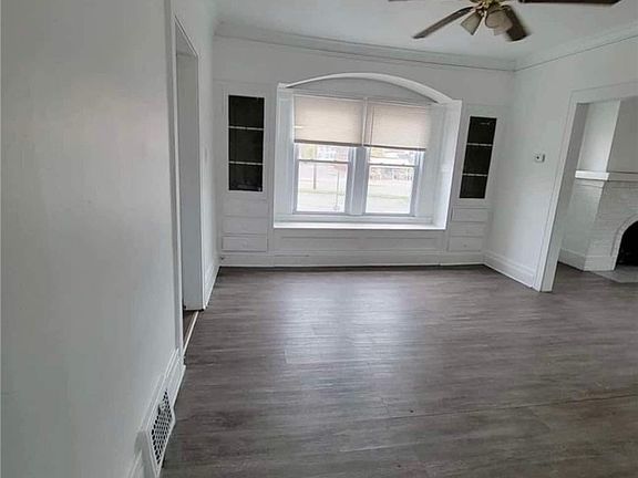 3rd image of 3345 E 119th St