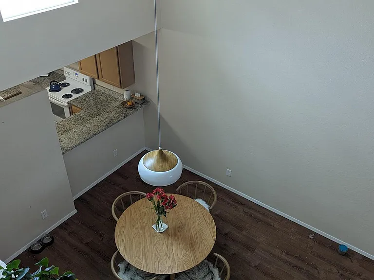 2717 N Pacific Dr — Photo 19