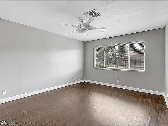 4339 Spencer St #15 — Photo 8