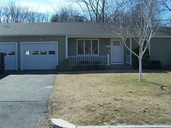 3rd image of 98 Knollwood Dr