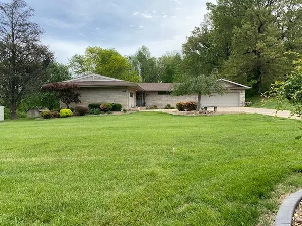 420 Paradise St, Greenville, KY 42345