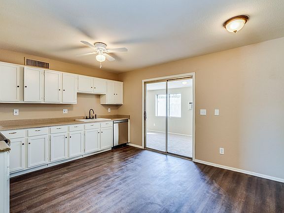 4th image of 7201 W Canterbury Dr