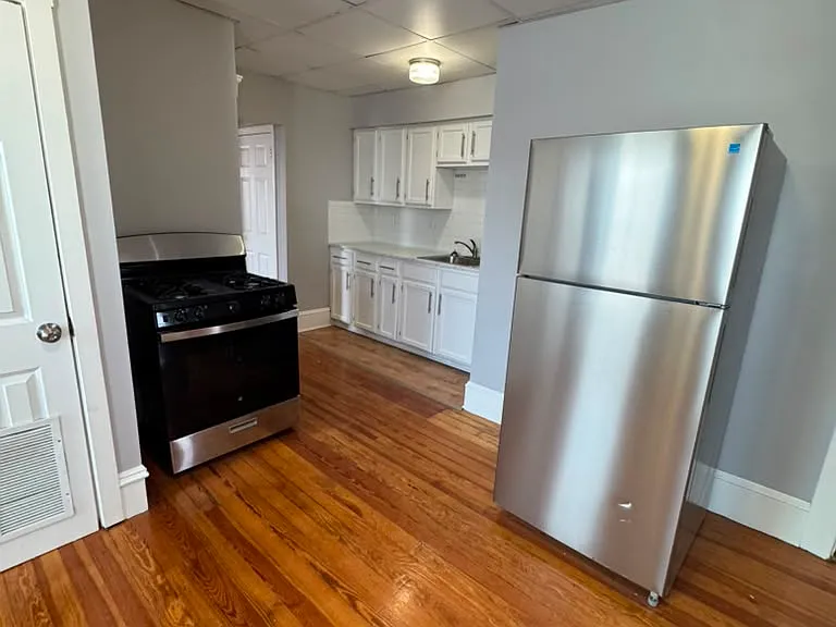 321 Union St #3R — Photo 3