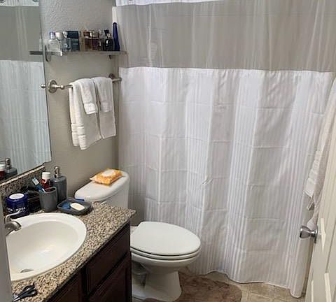 5th image of 5174 S Jones Blvd Unit 205