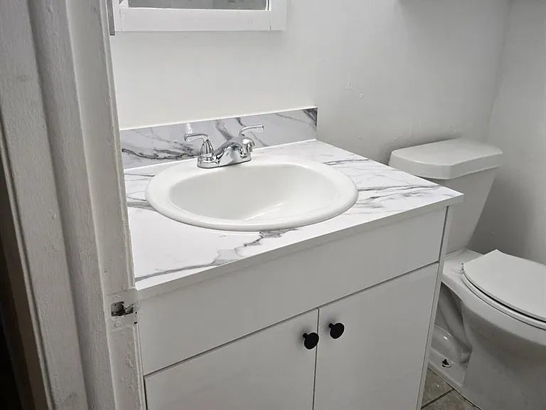 18310 Mediterranean Blvd #6-24 — Photo 17