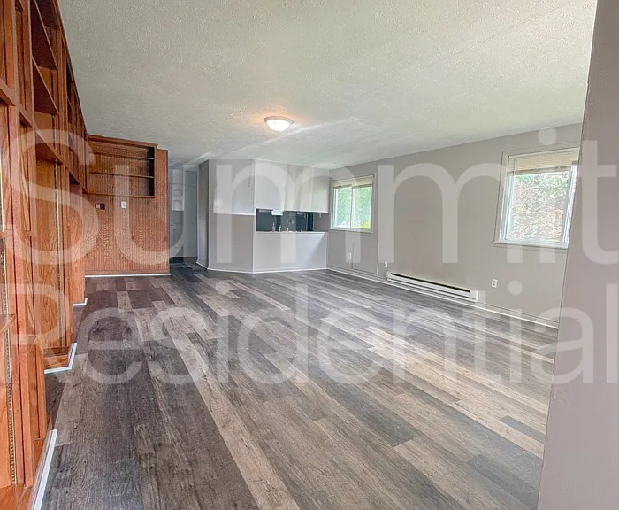 79 Martha Ave #REAR — Photo 2