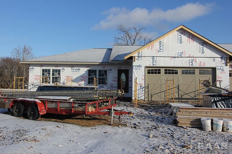1st image of 6802 N White Fir Dr