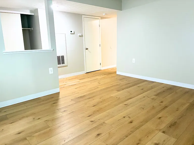Convenient Living at North Troy Apartments & Townhomes, Troy — Photo 18
