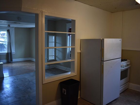 3rd image of 1264 Electric Ave #Uf