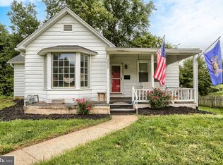 3830 Cloverfield Rd, Harrisburg, PA 17109