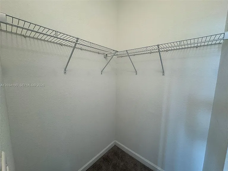 2609 SE 11th St #2609 — Photo 11