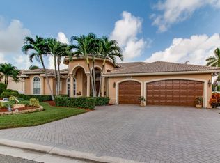 9695 Pandanus Way, Boynton Beach, FL 33436