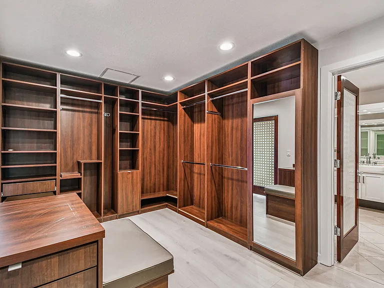 24 Adalia Ave — Photo 48
