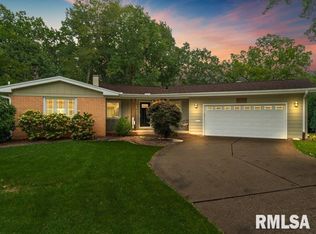 3410 44th St, Moline, IL 61265