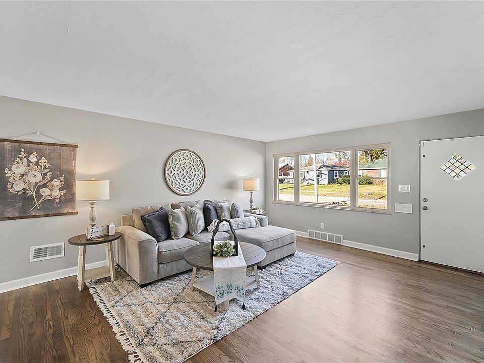 331 Lindenwood Blvd, Alton, IL 62002 Zillow