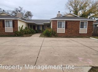 1302 E Selma St APT 2, Wichita, KS 67216