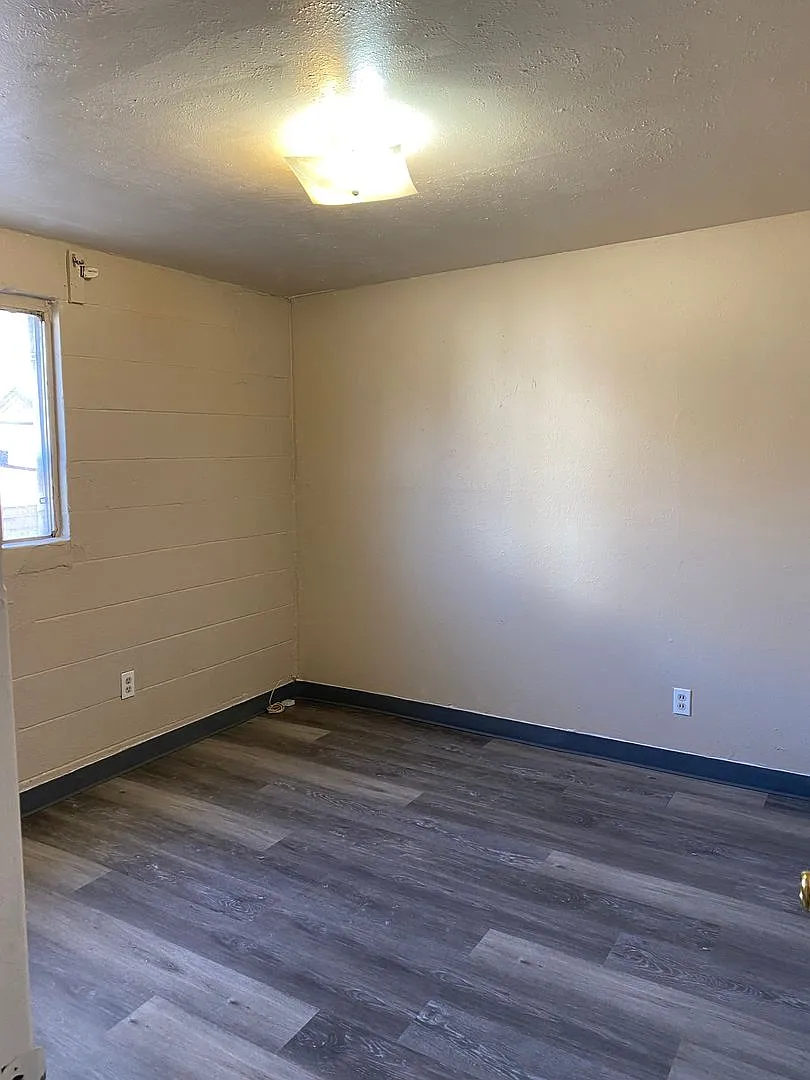 510 N Wall Ave — Photo 3