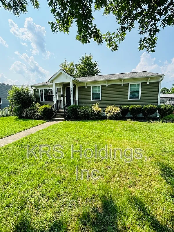 3 bed, 1.5 bath, 1250 sqft, $1,850 — Photo 3