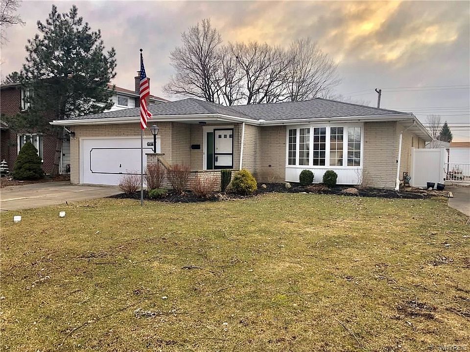 1st image of 2787 Colvin Blvd