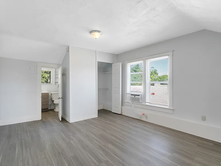 812 Pennsylvania Ave #3 — Photo 6